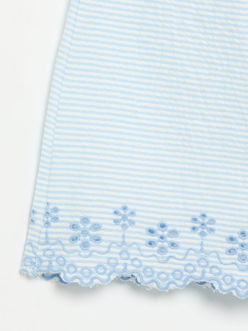 Combinaison short rayée en seersucker avec smock et broderies Bleu - Kiabi