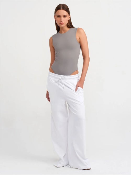 Combinaison unitard sans manches, coupe ajustée dilvin - Kiabi Combinaison unitard sans manches, coupe ajustée dilvin - Kiabi