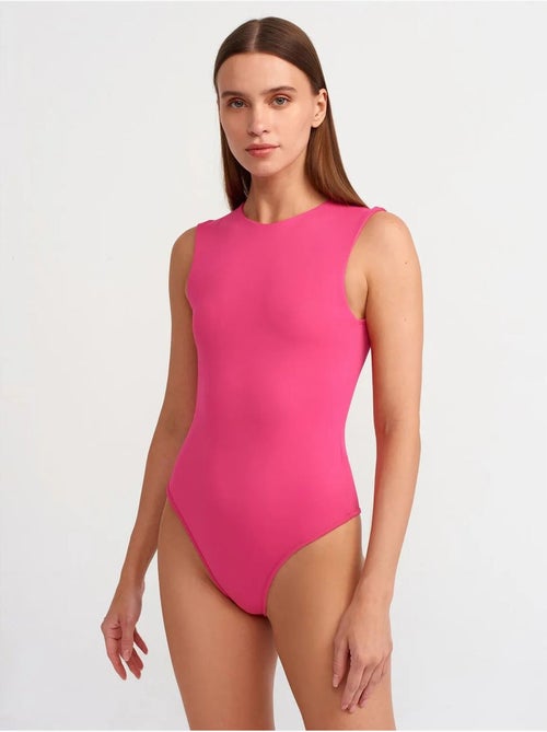 Combinaison unitard sans manches, coupe ajustée dilvin - Kiabi Combinaison unitard sans manches, coupe ajustée dilvin - Kiabi