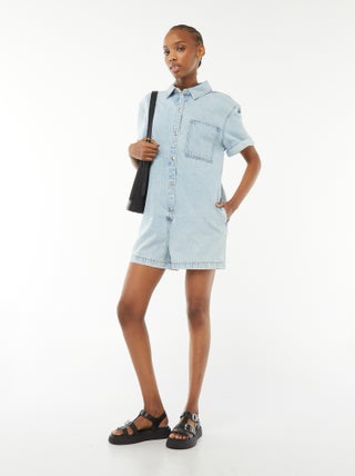 Combishort court en denim à pressions