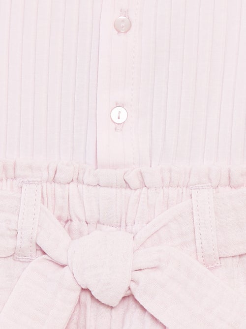 Combishort sans manches avec ceinture à nouer - Kiabi Combishort sans manches avec ceinture à nouer - Kiabi