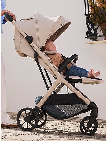 Compacte wandelwagen LIONELO Cloe Plus - Grote wielen - Auto-folding - Ventilatie