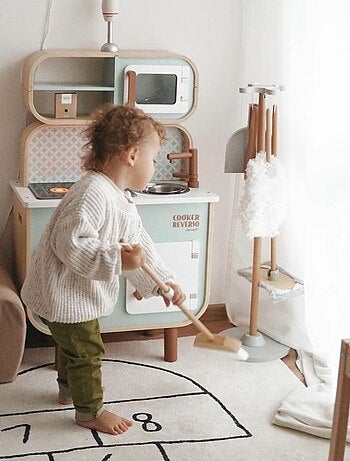 Complete houten schoonmaakset voor kinderen – opbergrek en 5 accessoires