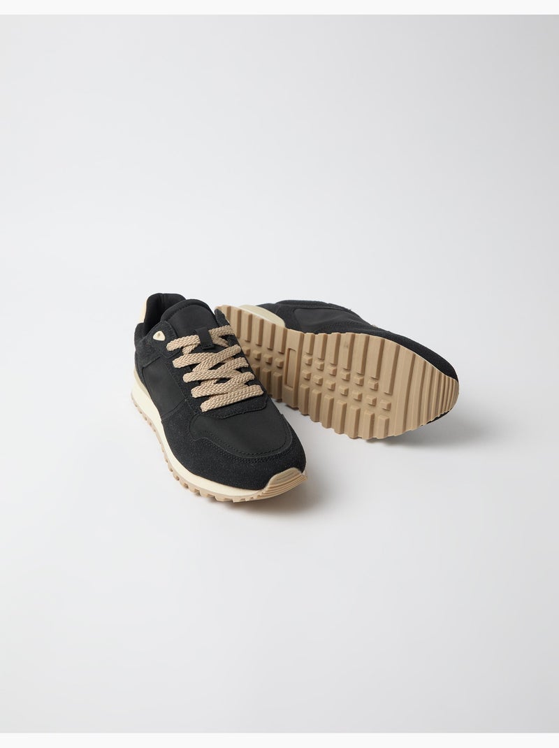 Contrasterende sneakers, mo fashion Zwart - Kiabi