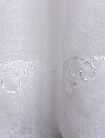 Cornely geborduurde effen voile
