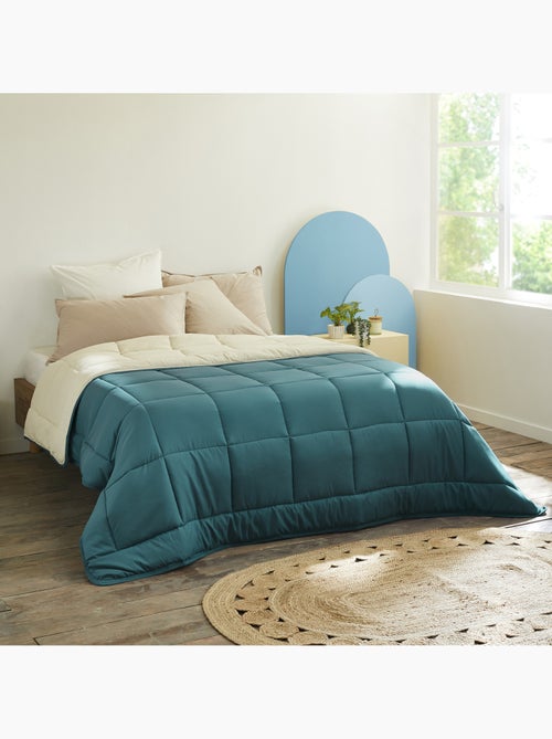 Couette chaude microfibre bicolore 400 gr/m2 - Kiabi Couette chaude microfibre bicolore 400 gr/m2 - Kiabi
