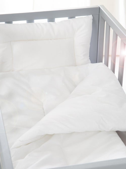 Couette et oreiller en coton pour berceau ROBA - Kiabi Couette et oreiller en coton pour berceau ROBA - Kiabi