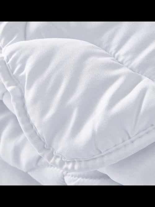 Couettes polyester promo linge - Kiabi