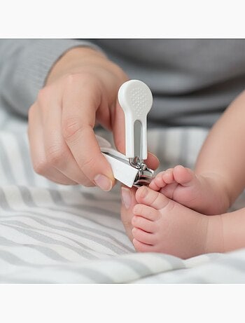 Coupe-ongles bébé lames arrondies acier