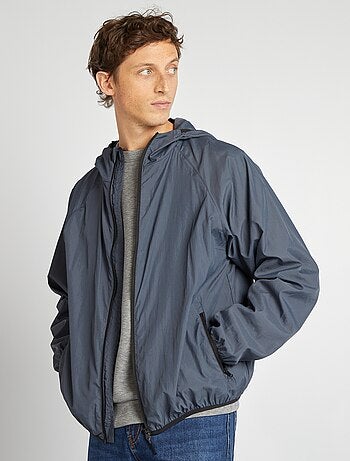 Coupe-vent déperlant