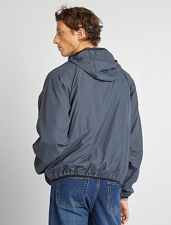 Coupe-vent déperlant