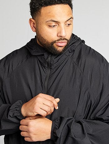 Coupe vent uni pliable dans la capuche