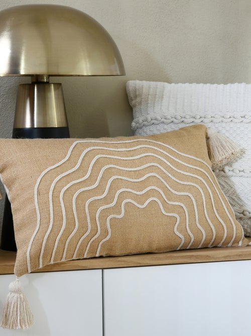 Coussin beige rectangulaire avec relief - Kiabi Coussin beige rectangulaire avec relief - Kiabi
