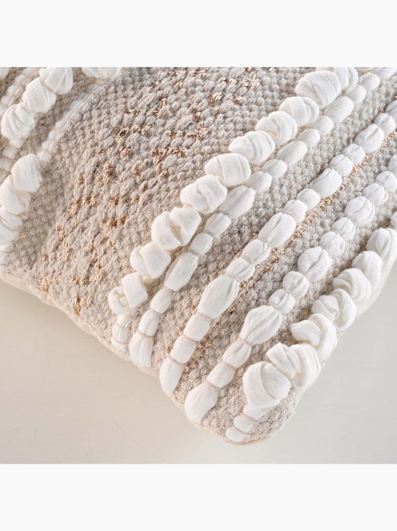 Coussin déhoussable en polycoton avec broderies et fils métallisés Beige coquille - Kiabi