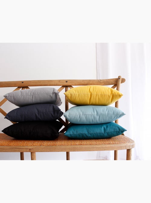 Coussin déhoussable uni en coton - Kiabi Coussin déhoussable uni en coton - Kiabi
