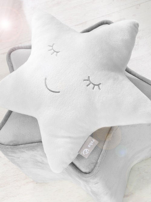 Coussin enfant étoile brodé 'Roba Style' - Kiabi Coussin enfant étoile brodé 'Roba Style' - Kiabi
