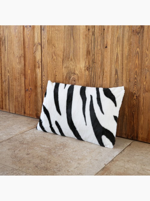 Coussin garni à motif zèbre avec dos en velours - Kiabi
