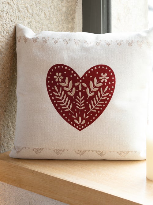 Coussin montagne cœur rouge - Kiabi