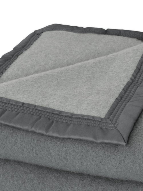Couverture en 100% pure laine vierge 500g/m² - Kiabi Couverture en 100% pure laine vierge 500g/m² - Kiabi