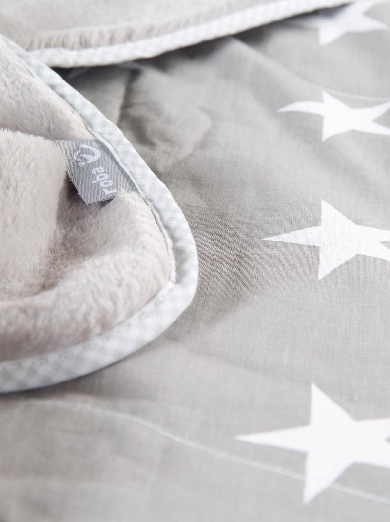 Couverture imprimée étoile en coton et polaire 80 x 80 cm 'Little Stars' ROBA Gris - Kiabi