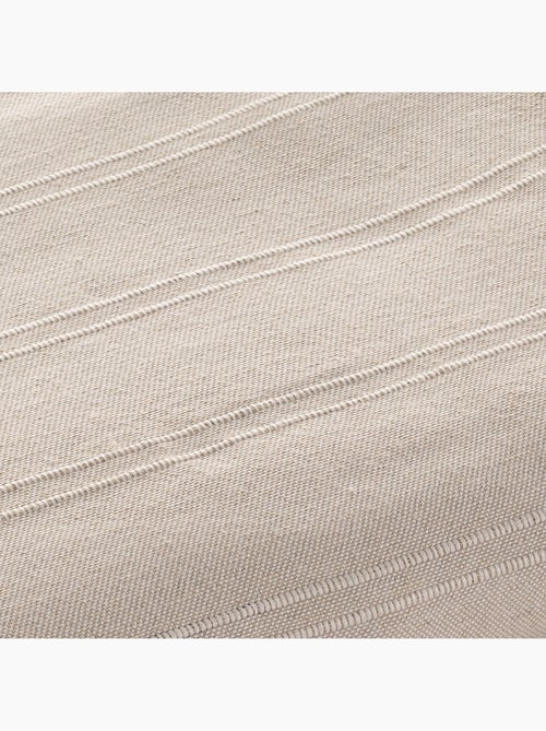 Couverture type Plaid, tissu texturé en fil teint, avec bordure finie - Gamusi - Kiabi Couverture type Plaid, tissu texturé en fil teint, avec bordure finie - Gamusi - Kiabi