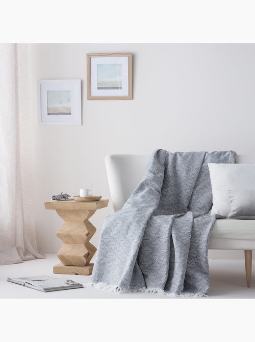 Couverture type Plaid, tissu texturé en fil teint, avec franges - Gamusi - Kiabi Couverture type Plaid, tissu texturé en fil teint, avec franges - Gamusi - Kiabi
