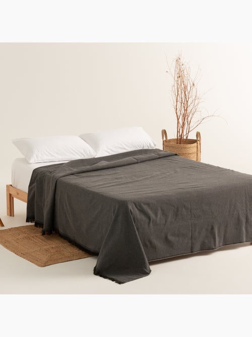 Couverture type Plaid, tissu texturé en fil teint, avec franges - Gamusi - Kiabi Couverture type Plaid, tissu texturé en fil teint, avec franges - Gamusi - Kiabi