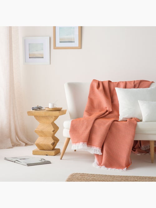 Couverture type Plaid, tissu texturé en fil teint en relief en nid d'abeille, avec franges - Gamusi - Kiabi Couverture type Plaid, tissu texturé en fil teint en relief en nid d'abeille, avec franges - Gamusi - Kiabi