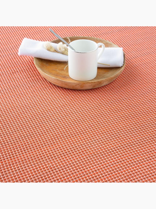 Couverture type Plaid, tissu texturé en fil teint en relief en nid d'abeille, avec franges - Gamusi - Kiabi Couverture type Plaid, tissu texturé en fil teint en relief en nid d'abeille, avec franges - Gamusi - Kiabi