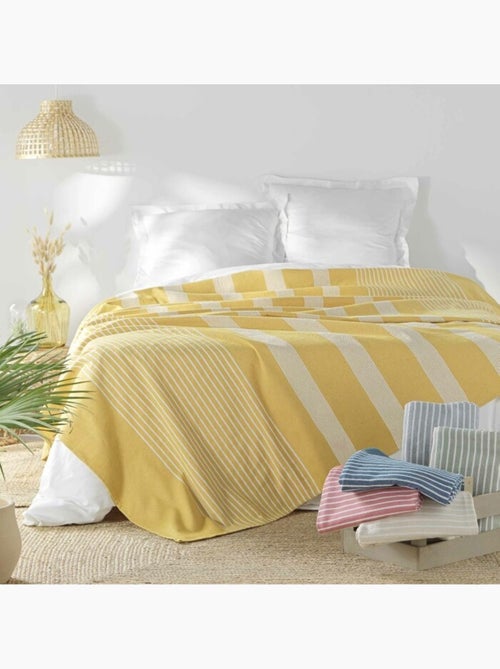 Couvre lit 1 personne coton/polyester tisse adele - Kiabi Couvre lit 1 personne coton/polyester tisse adele - Kiabi