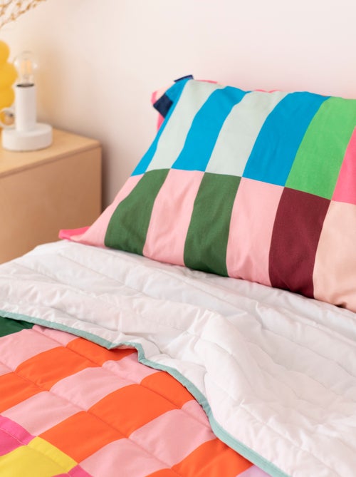 Couvre-lit Color pop "Happyfriday" - Kiabi Couvre-lit Color pop "Happyfriday" - Kiabi