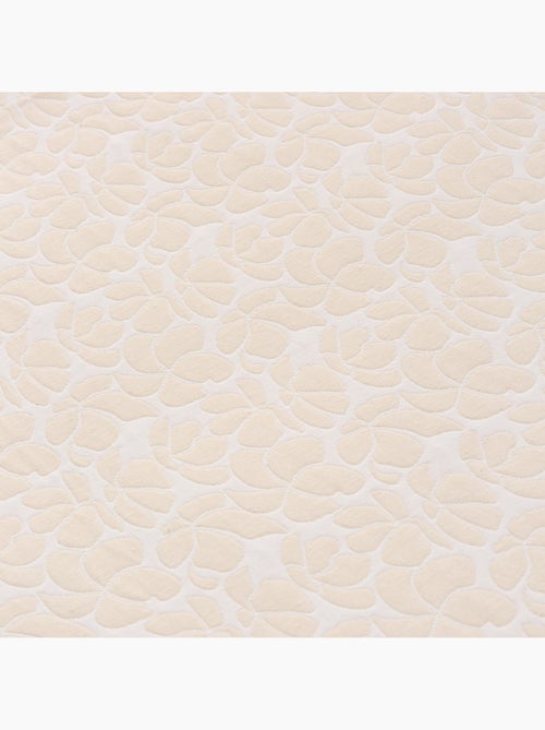 Couvre-lit en coton avec motif floral en relief, tissu texturé. - Kiabi Couvre-lit en coton avec motif floral en relief, tissu texturé. - Kiabi
