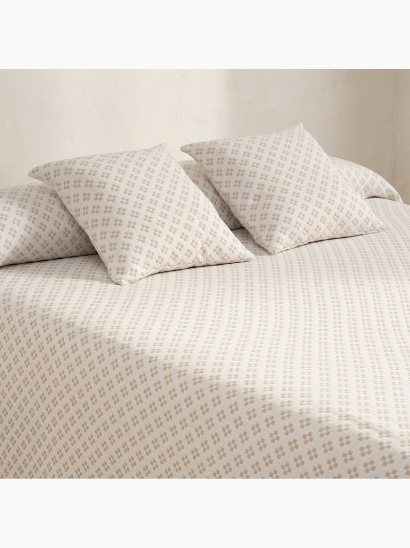 Couvre-lit en coton avec motif géométrique en relief, tissu texturé. Beige - Kiabi