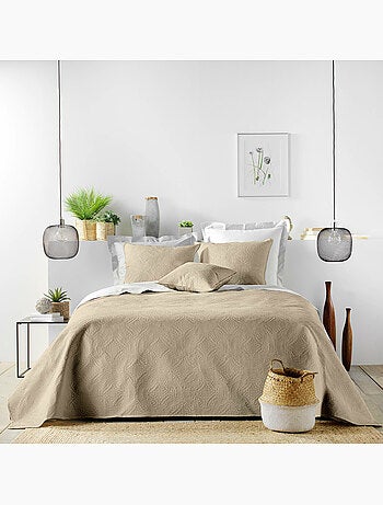 Couvre-Lit Matelassé et 2 Taies d'Oreiller Romane