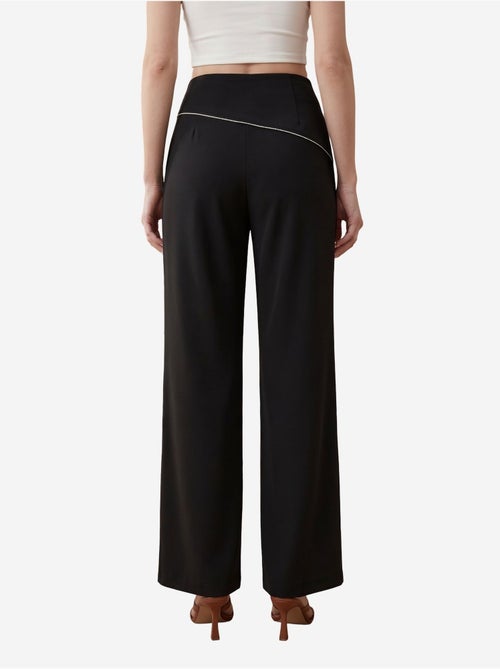 Crêpe broek met wijde pijp en hoge taille my fashion - Kiabi Crêpe broek met wijde pijp en hoge taille my fashion - Kiabi