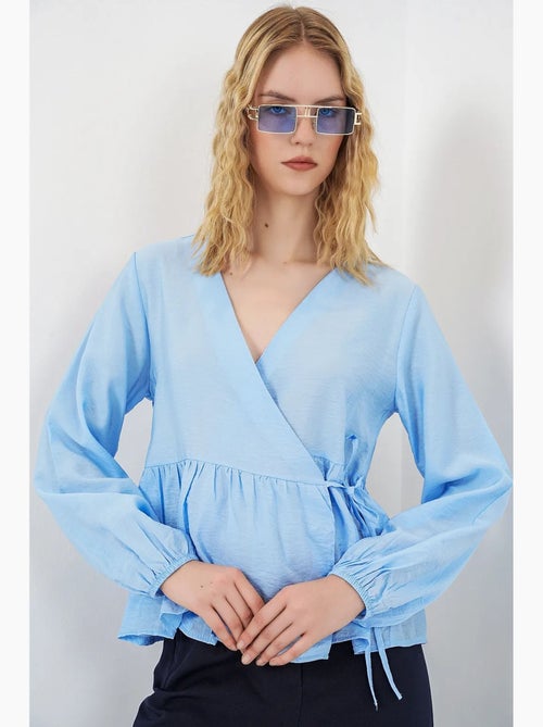 Crêpe wikkelblouse met v-hals en strikdetail bdart - Kiabi