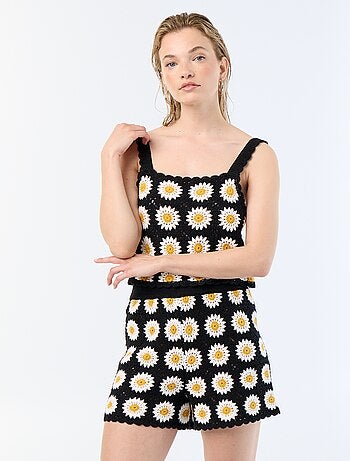 Crochet short