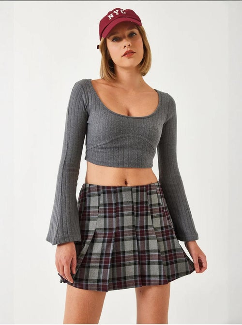 Crop top met stikseldetails lucci - Kiabi Crop top met stikseldetails lucci - Kiabi