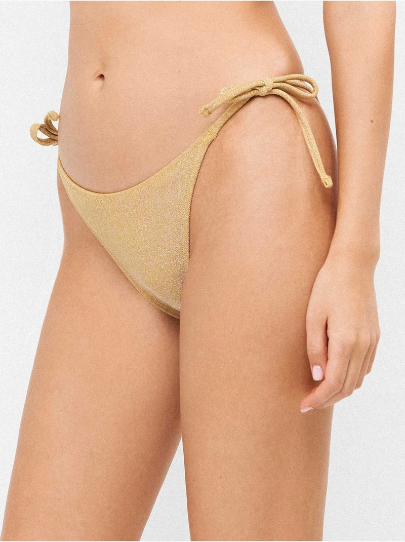 Culotte bikini en tissu brillant Doré - Kiabi