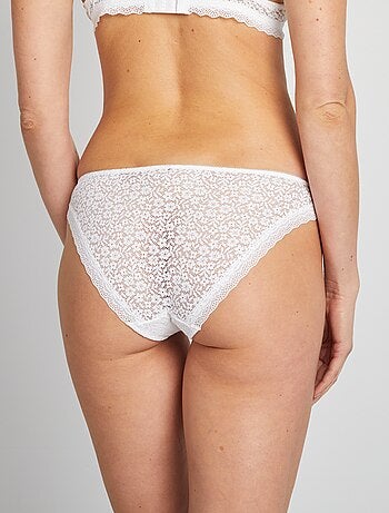 Culotte en dentelle fleurie