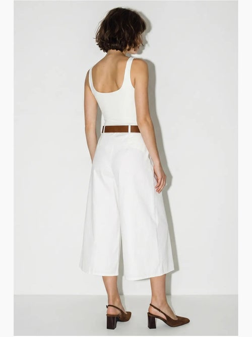Culotte plissée à jambe large et taille haute lucci - Kiabi Culotte plissée à jambe large et taille haute lucci - Kiabi