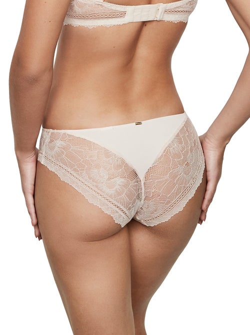 Culotte slip bikini dentelle agatha - Kiabi Culotte slip bikini dentelle agatha - Kiabi