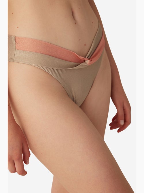 Dames amelie bikinibroekje penti - Kiabi Dames amelie bikinibroekje penti - Kiabi