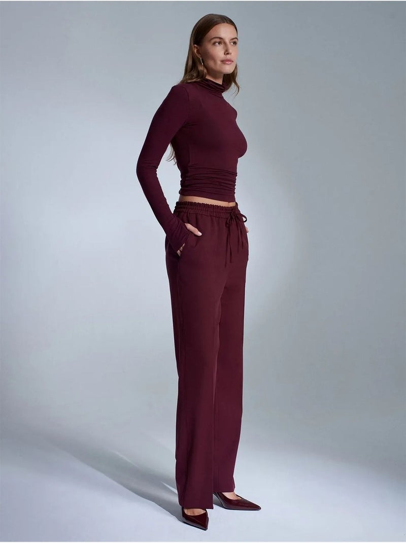 Dames broek met rechte pijp van crêpe dilvin Bordeauxrood - Kiabi