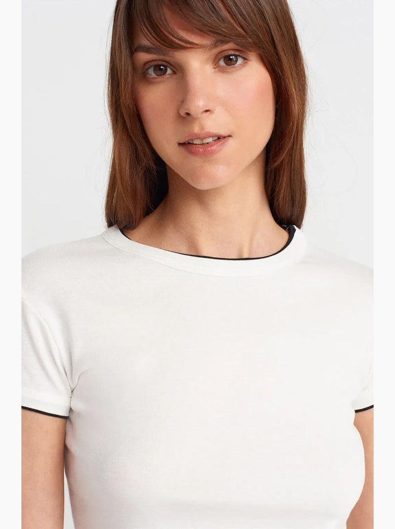 Dames crop t-shirt van katoen, slim fit dilvin Ecru - Kiabi