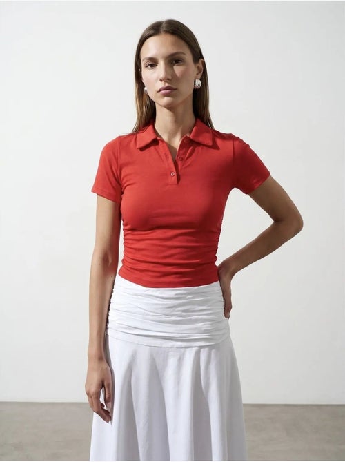 Dames cropped polo-t-shirt met slanke pasvorm dilvin - Kiabi