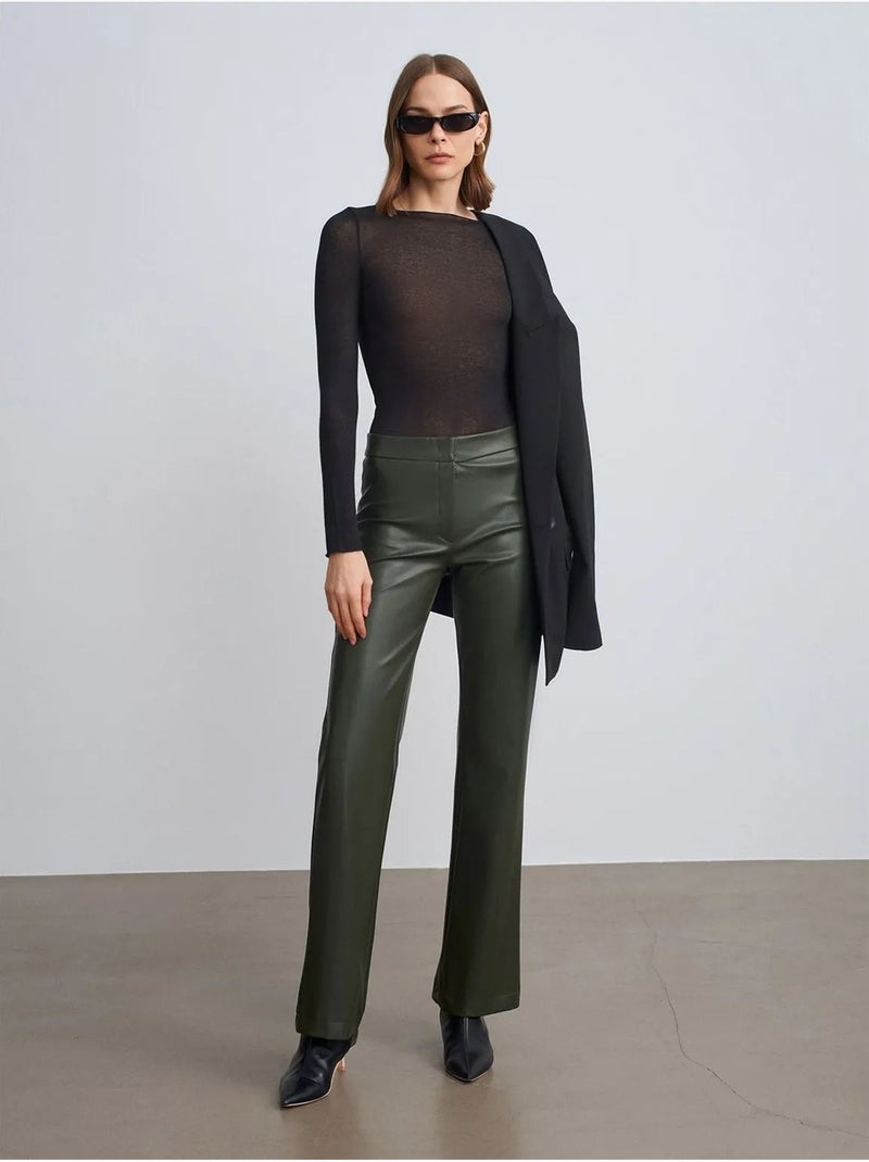 Dames flared broek van imitatieleer dilvin Kakigroen - Kiabi