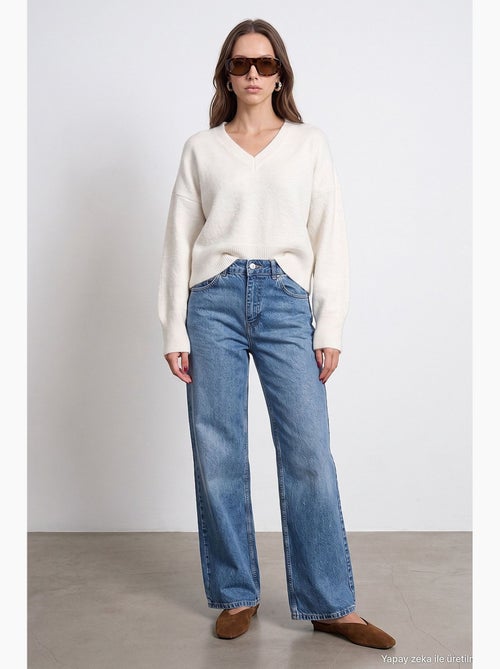 Dames jeans met rechte pijp dilvin - Kiabi Dames jeans met rechte pijp dilvin - Kiabi