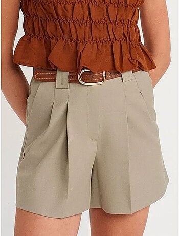 Dames short met hoge taille en riem dilvin