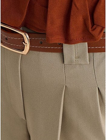 Dames short met hoge taille en riem dilvin